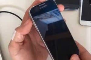 galaxy-s7-screen-won't-turn-on