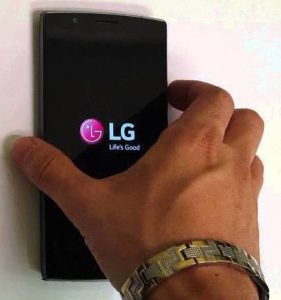 lg- phone -wont- turn -on