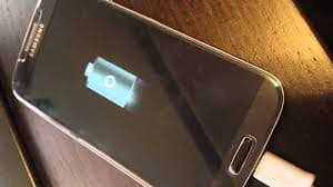 samsung- s4 -wont- turn- on