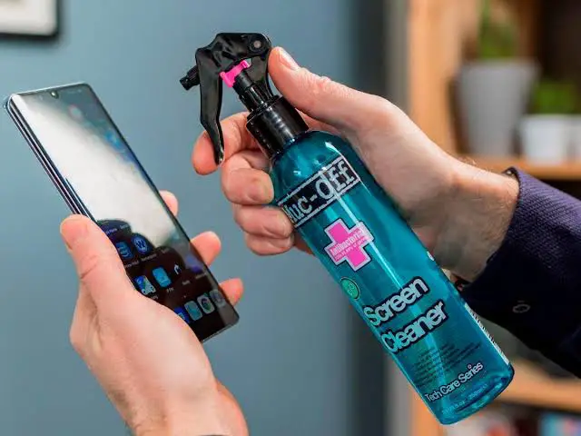 how to disinfect your phone